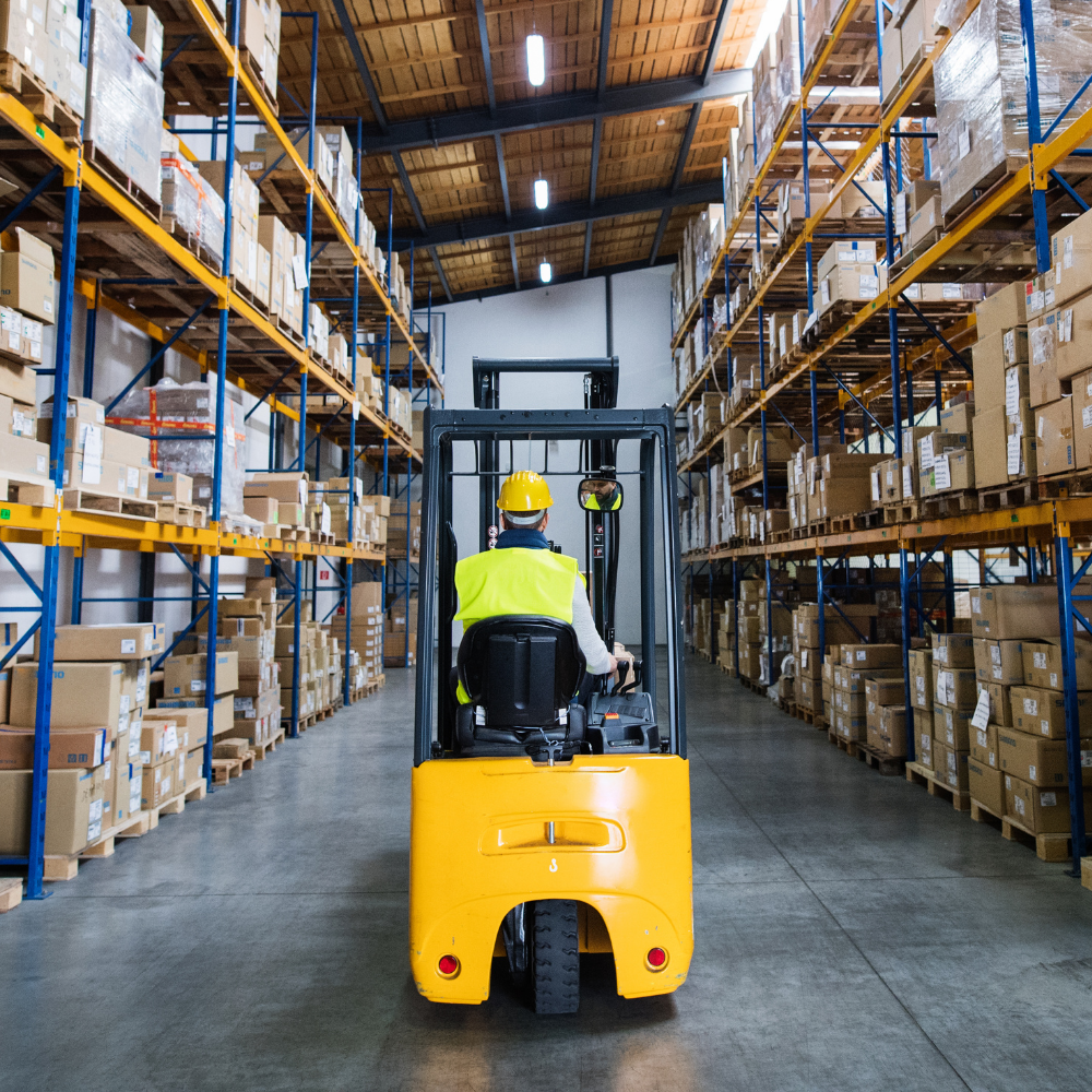 Com avanço das entregas rápidas, e-commerce acelera ocupação de galpões ainda em construção